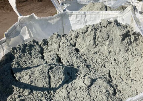 Wat is lavameel? Alles wat je moet weten over deze natuurlijke bodemverbeteraar