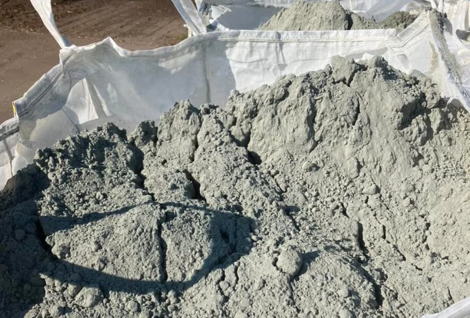 Wat is lavameel? Alles wat je moet weten over deze natuurlijke bodemverbeteraar